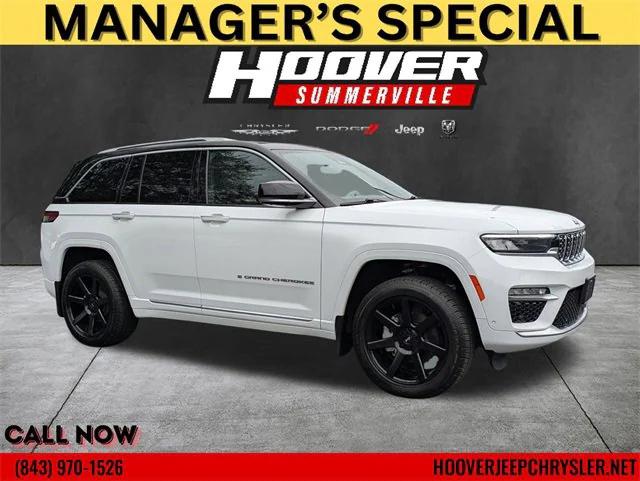 2022 Jeep Grand Cherokee Summit 4x4 2022 Jeep Grand Cherokee Summit 4x4