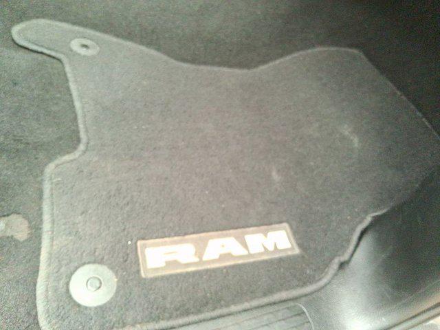 2019 Ram 1500 Big Horn/Lone Star Crew Cab 4x4 5'7" Box