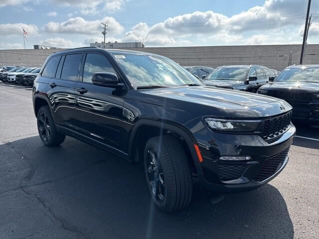 2025 Jeep Grand Cherokee Limited 4x4 2025 Jeep Grand Cherokee Limited 4x4