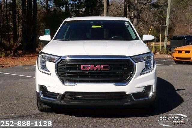 2024 GMC Terrain FWD SLE