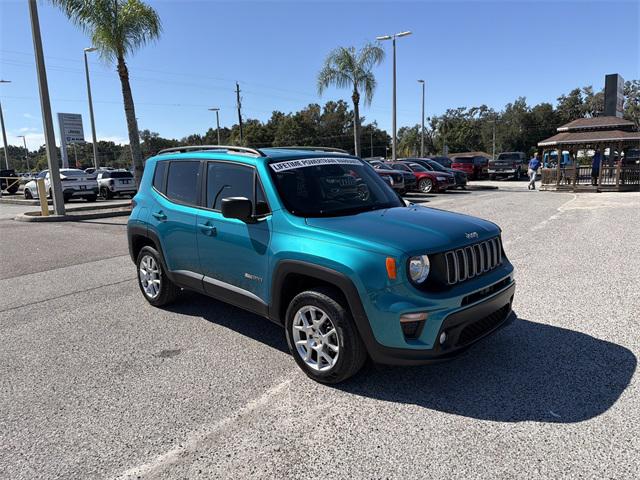 2022 Jeep Renegade Latitude 4x4 2022 Jeep Renegade Latitude 4x4