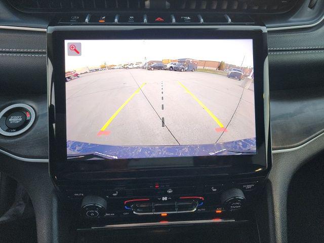 2023 Jeep Grand Cherokee L Limited 4x4 2023 Jeep Grand Cherokee L Limited 4x4