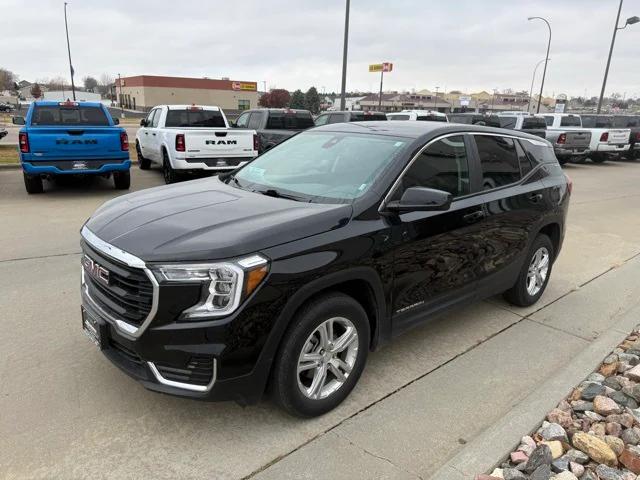 2024 GMC Terrain AWD SLE