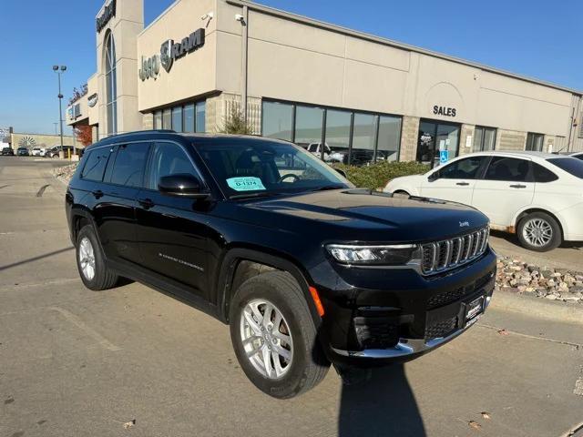 2023 Jeep Grand Cherokee L Laredo 4x4