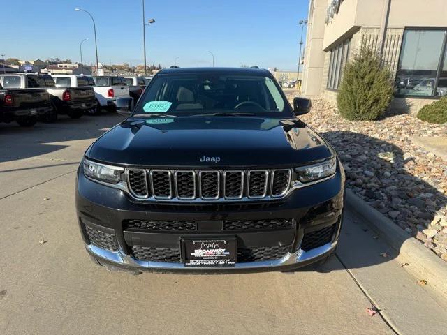 2023 Jeep Grand Cherokee L Laredo 4x4