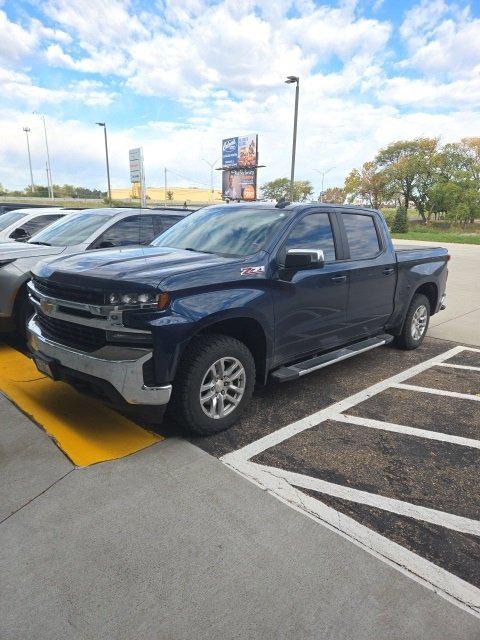 2020 Chevrolet Silverado 1500 4WD Crew Cab Short Bed LT