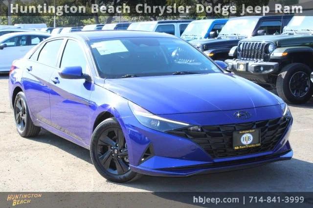2023 Hyundai Elantra SEL 2023 Hyundai Elantra SEL