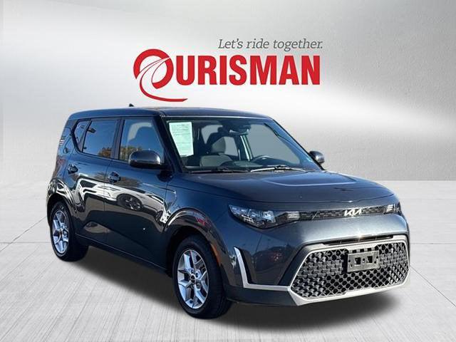 2023 Kia Soul LX 2023 Kia Soul LX