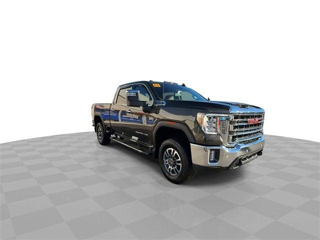 2022 GMC Sierra 2500HD 4WD Crew Cab Standard Bed SLT 2022 GMC Sierra 2500HD 4WD Crew Cab Standard Bed SLT
