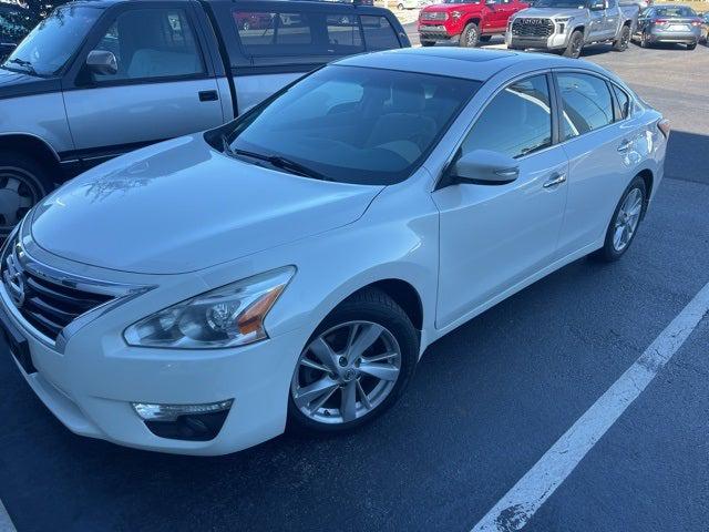 2015 Nissan Altima 2.5 SV 2015 Nissan Altima 2.5 SV