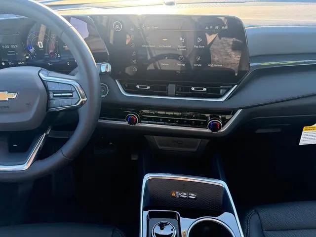 2026 Chevrolet Equinox AWD LT