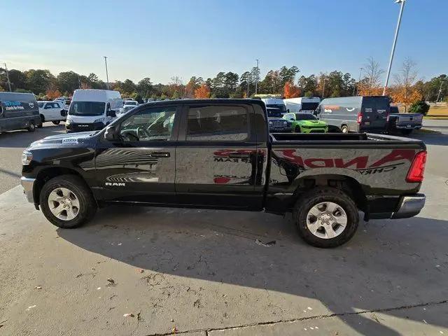 2026 Ram 1500 Big Horn Crew Cab 4x4 5'7" Box