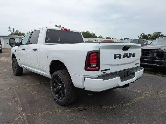 2026 Ram 2500 Big Horn Crew Cab 4x4 64 Box