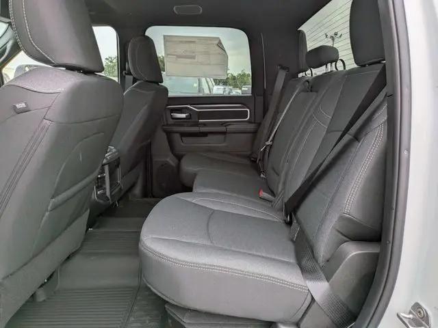2026 Ram 2500 Big Horn Crew Cab 4x4 64 Box