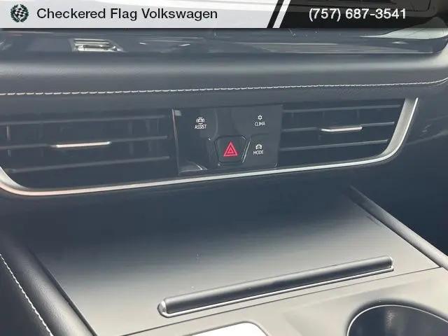 2026 Volkswagen Atlas SE