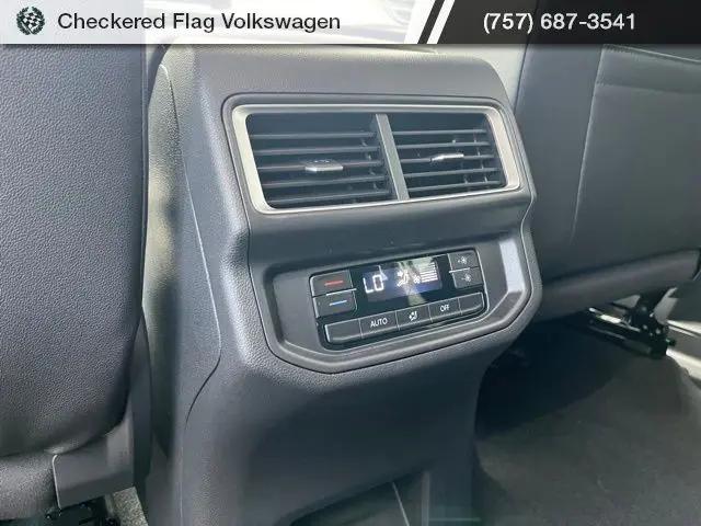 2026 Volkswagen Atlas SE
