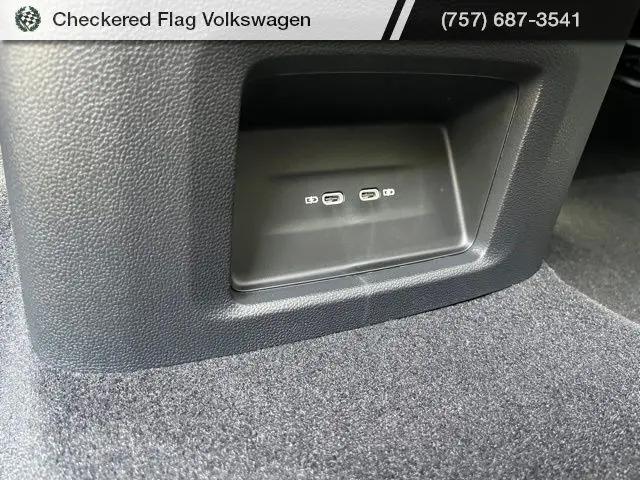 2026 Volkswagen Atlas SE
