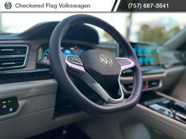 2026 Volkswagen Atlas SE with Technology