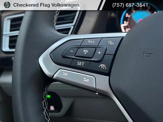 2026 Volkswagen Atlas SE with Technology
