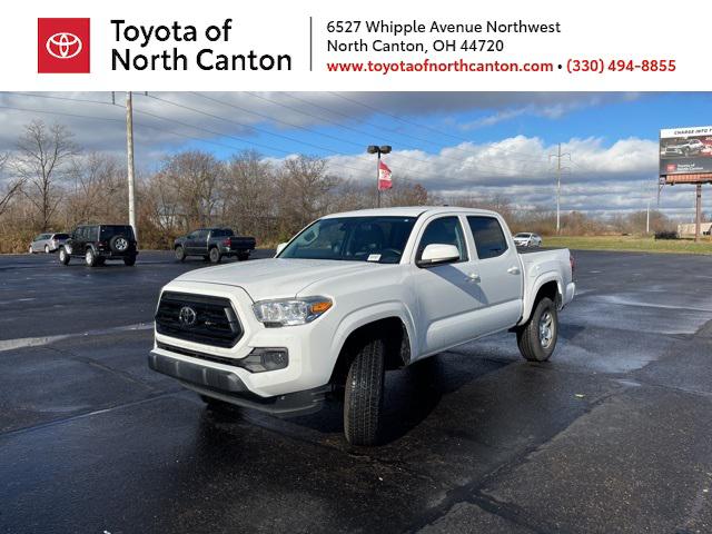 2020 Toyota Tacoma SR's photo