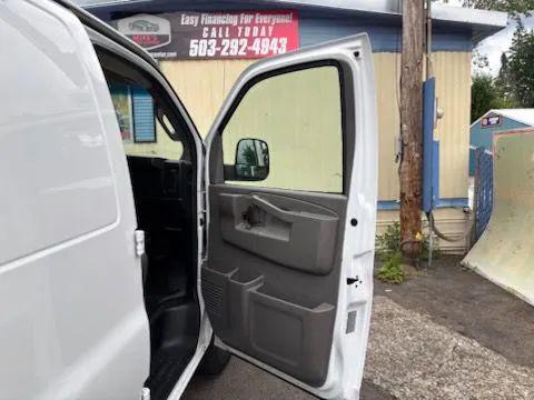 2017 Chevrolet Express Work Van