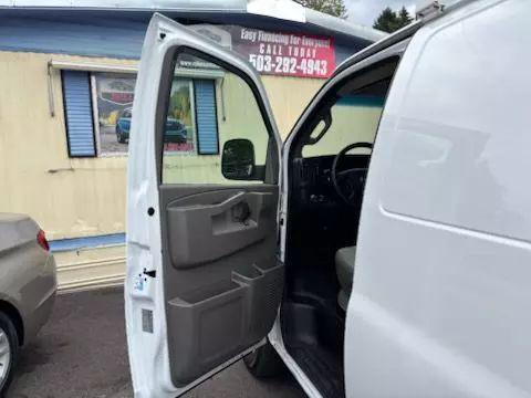 2017 Chevrolet Express Work Van