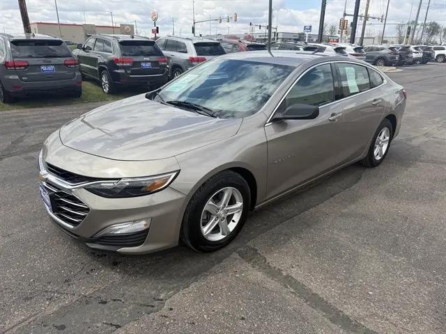 2023 Chevrolet Malibu FWD 1FL for sale in Sioux Falls, SD