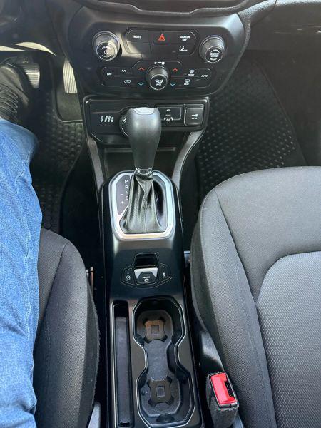 2023 Jeep Renegade Latitude 4x4