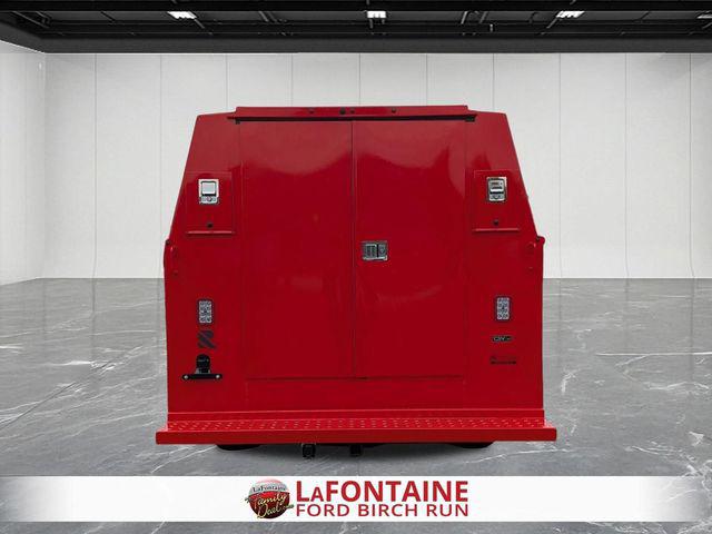 2026 Ford E-350 Cutaway Base