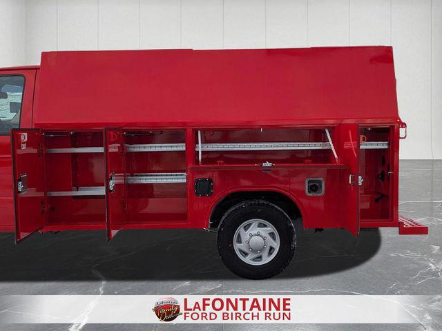 2026 Ford E-350 Cutaway Base