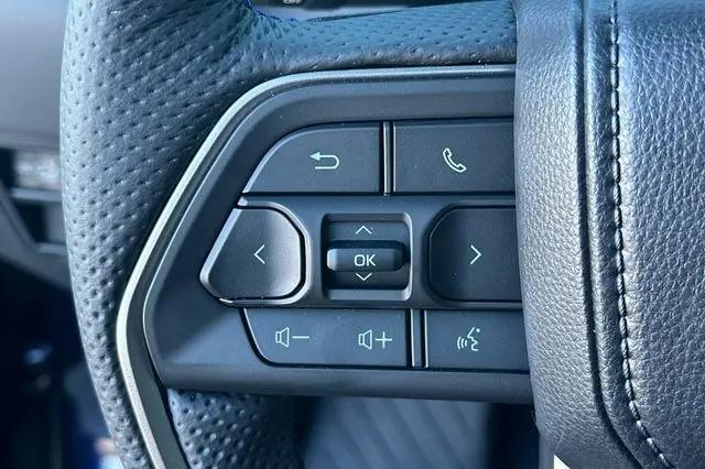 2026 Toyota Tundra Platinum Hybrid CrewMax 5.5' Bed