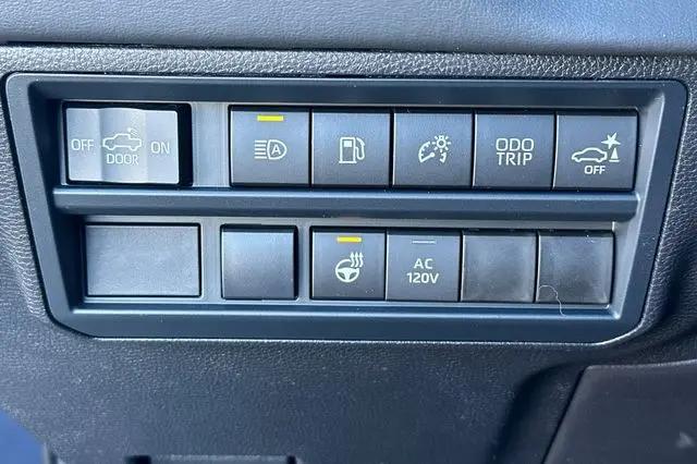 2026 Toyota Tundra Platinum Hybrid CrewMax 5.5' Bed