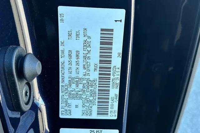 2026 Toyota Tundra Platinum Hybrid CrewMax 5.5' Bed
