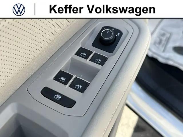 2026 Volkswagen Atlas SE