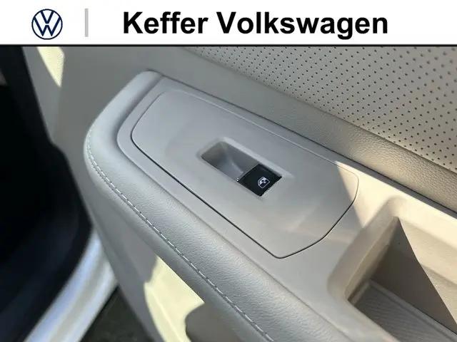2026 Volkswagen Atlas SE