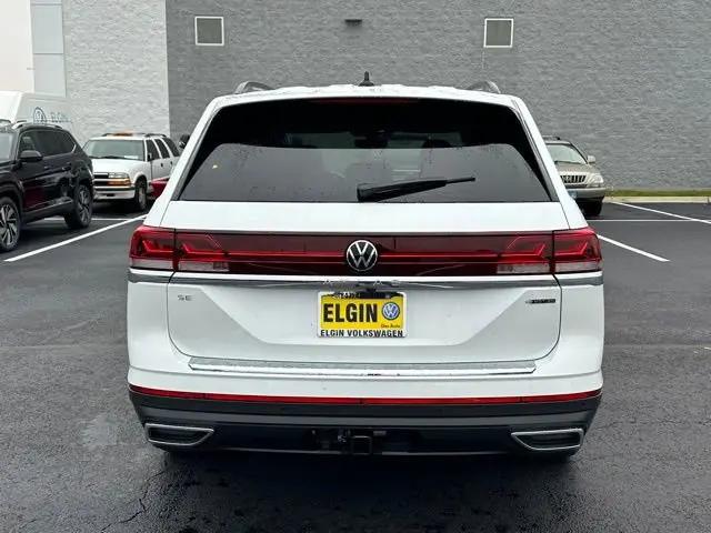 2026 Volkswagen Atlas SE with Technology