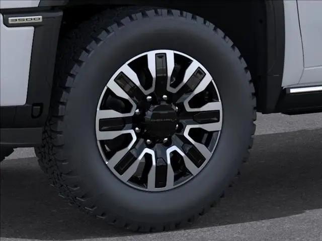 2026 GMC Sierra 3500HD Crew Cab, Long Bed, Denali Ultimate Dual Rear Wheel, 4WD