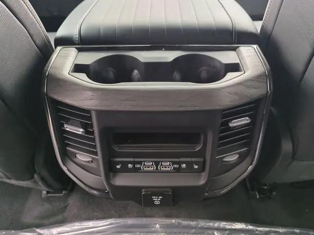 2026 Ram 1500 Limited Crew Cab 4x4 57 Box