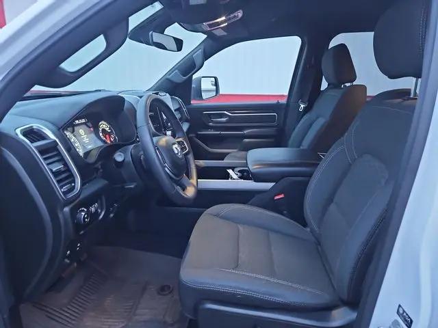 2025 Ram 1500 Big Horn Crew Cab 4x4 5'7" Box
