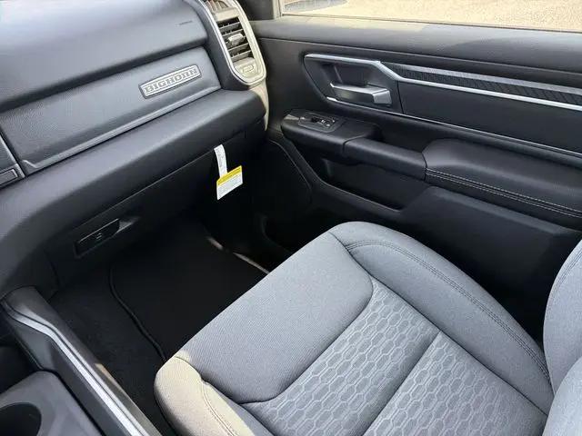 2026 Ram 1500 Big Horn Crew Cab 4x2 57 Box