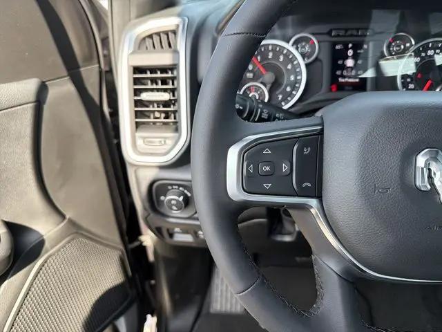 2026 Ram 1500 Big Horn Crew Cab 4x2 57 Box