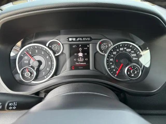 2026 Ram 1500 Big Horn Crew Cab 4x2 57 Box