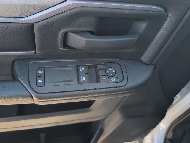 2026 Ram 3500 Tradesman Regular Cab 4x4 8' Box