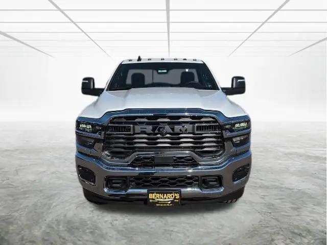 2026 Ram 3500 Tradesman Regular Cab 4x4 8' Box