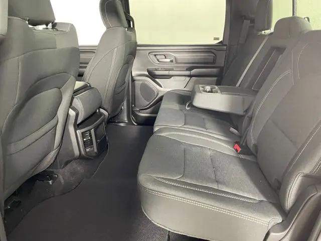 2026 Ram 1500 Tradesman Crew Cab 4x4 5'7" Box