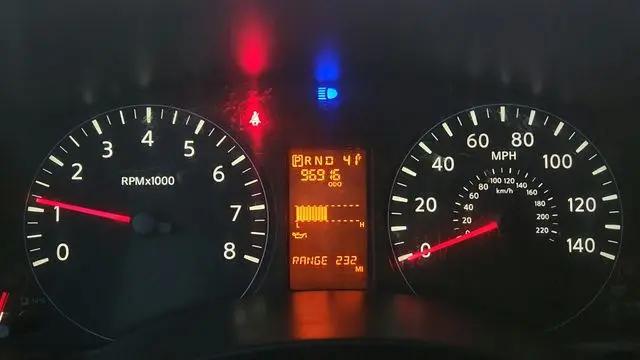 2016 Nissan 2500 SV V8