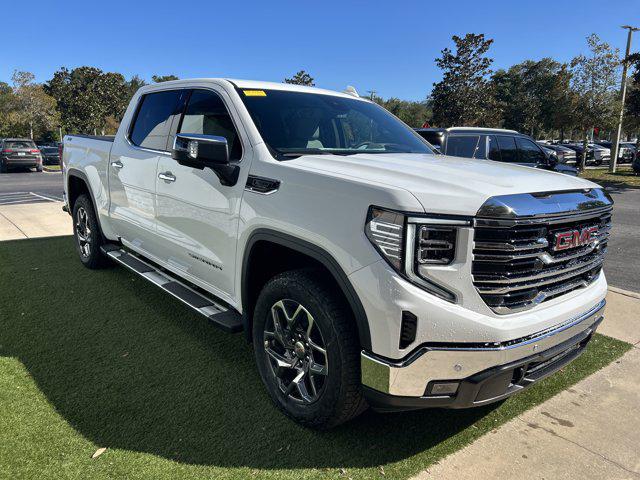 2026 GMC Sierra 1500 Crew Cab, Short Bed, SLT, 4WD