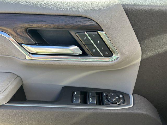 2026 GMC Sierra 1500 Crew Cab, Short Bed, SLT, 4WD