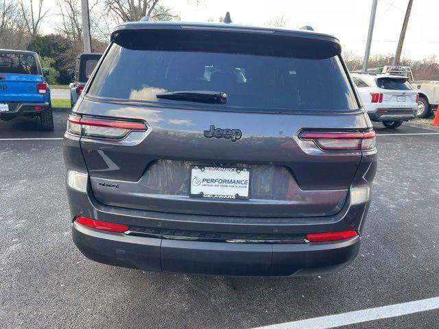 2024 Jeep Grand Cherokee L Altitude 4x4 2024 Jeep Grand Cherokee L Altitude 4x4