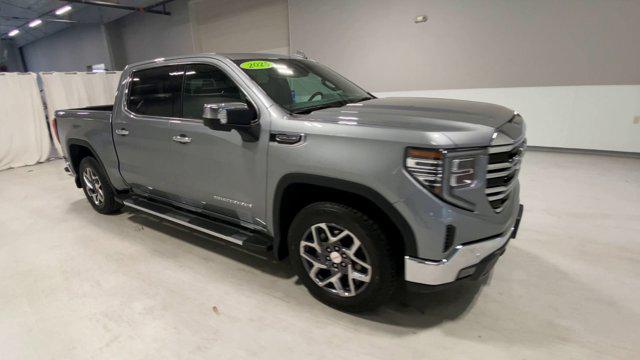 2025 GMC Sierra 1500 4WD Crew Cab Short Box SLT